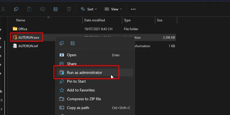 Chuột phải và chọn run as admin